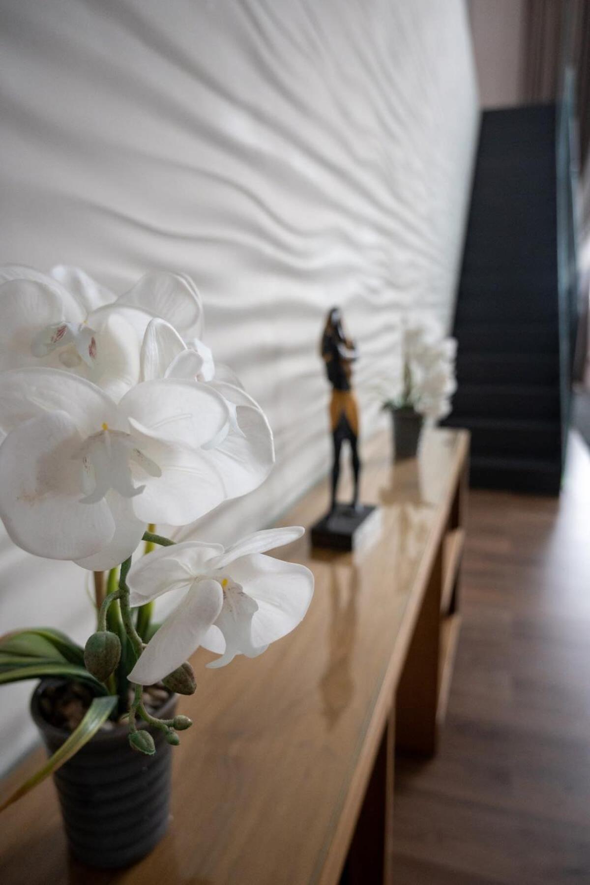 Stunning 3 Bed Penthouse In West End Апартаменты Глазго